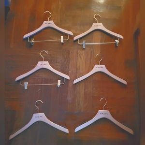 Set of 6 FRAME wooden hangers